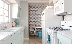 The Geode: Sparkling 3Br Near City Center Sleeps 8
