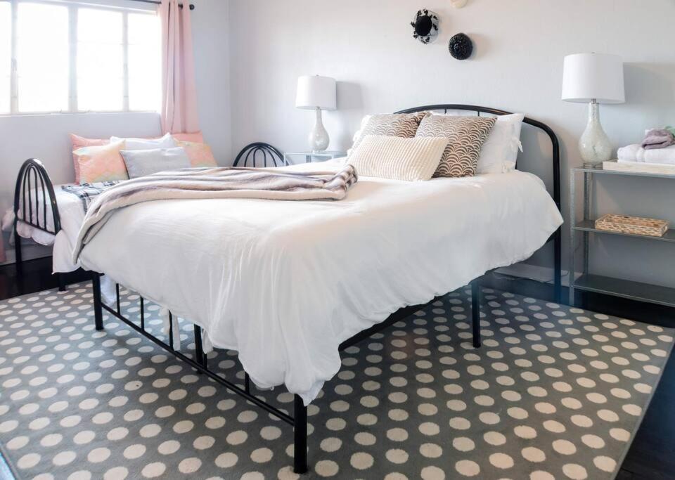 The Geode: Sparkling 3Br Near City Center Sleeps 8 Carlsbad Exterior photo